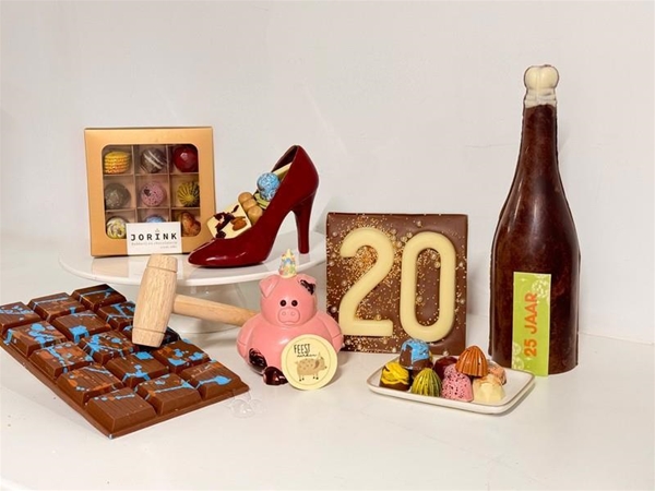 CHOCOLADE  (versturen niet mogelijk)