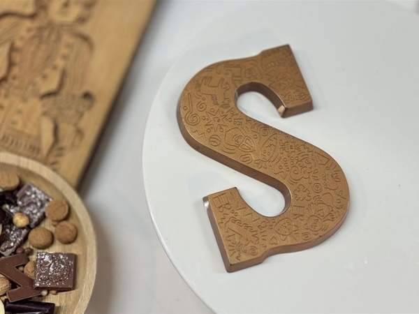 Chocoladeletter metallic groot